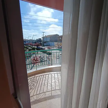 Δωμάτια Με Θέα/Domatia Me Thea Nea Iraklia Exterior photo