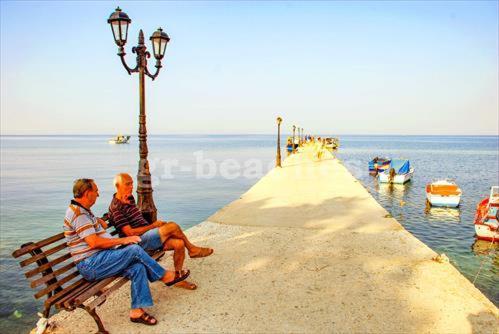 Apartment με θέα/domatia Me Thea *