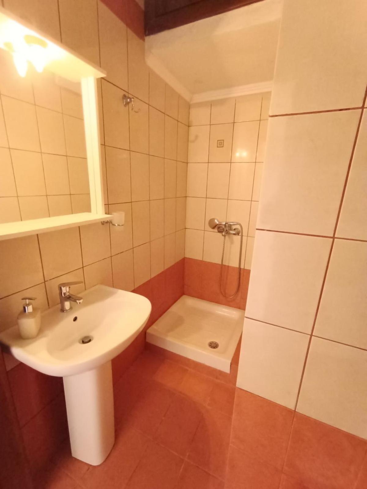 Apartment με θέα/domatia Me Thea Nea Iraklia