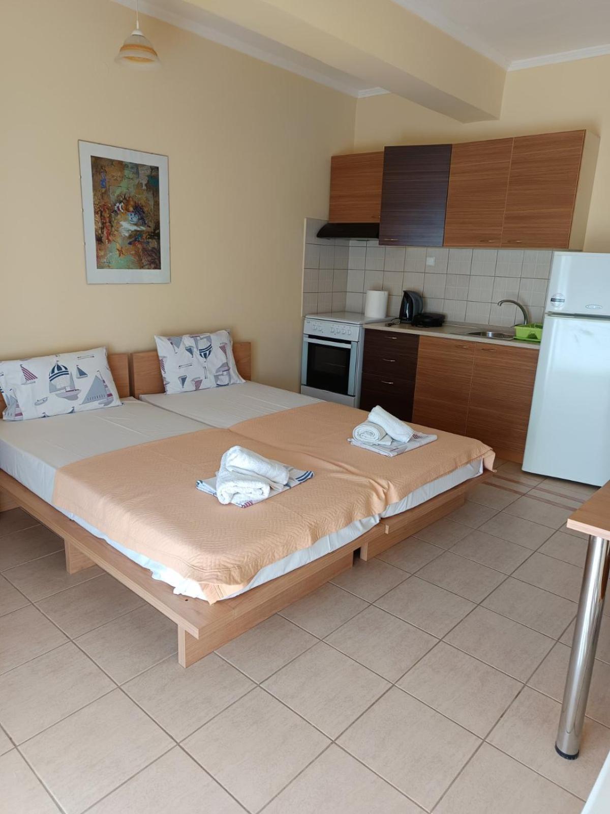 με θέα/domatia Me Thea Apartment